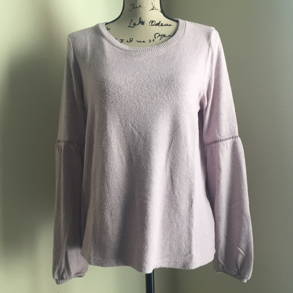 📦 Pink Rose Sweater - Picture 1 of 6